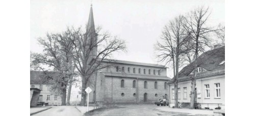 Kirche und Schule